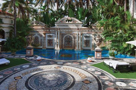 casa versace en miami